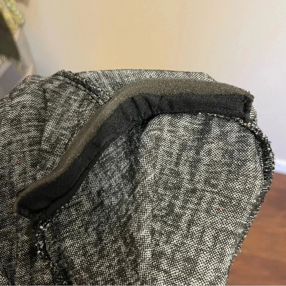 Walter Baker Skylar Tweed Long Sleeve Bodysuit Size XL Snap Closure - Picture 8 of 8